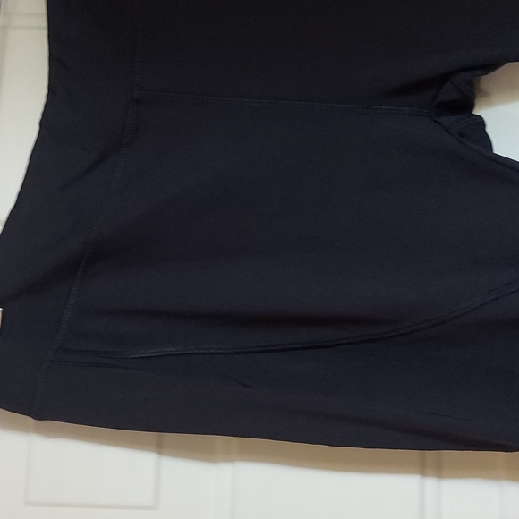 SALE‼️ Mesh panel pattern Active tights - Picture 4 of 5